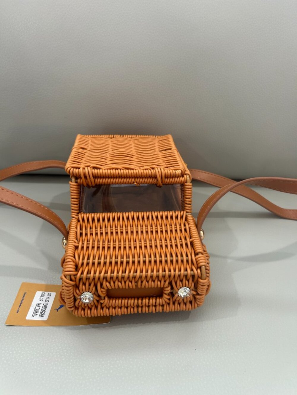 Tommy Bahama Woven Rattan Straw Wicker Jeep Car Truck Bag NWT - Picture 3 of 8